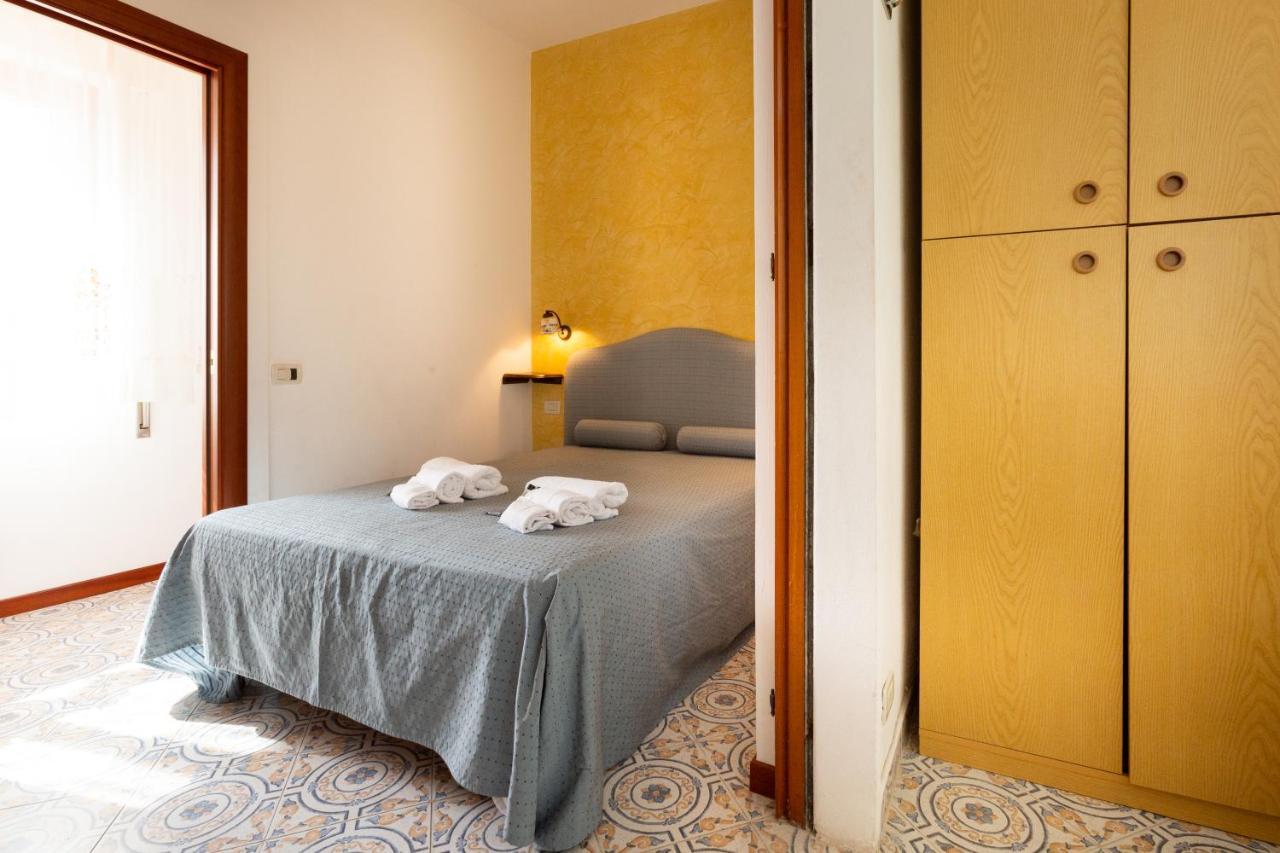 Mondello Wonderful Seaview Apartment X6 المظهر الخارجي الصورة